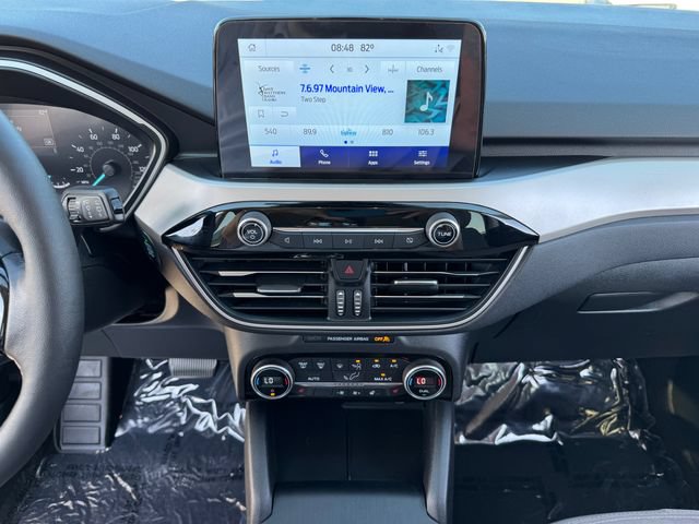 Certified 2021 Ford Escape SE w/ SE Sport Appearance Package AWD/4WD image 25