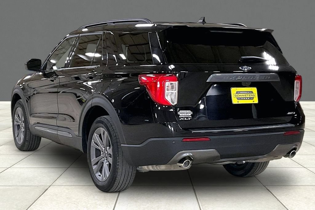 Certified 2023 Ford Explorer XLT w/ Equipment Group 202A AWD/4WD image 11