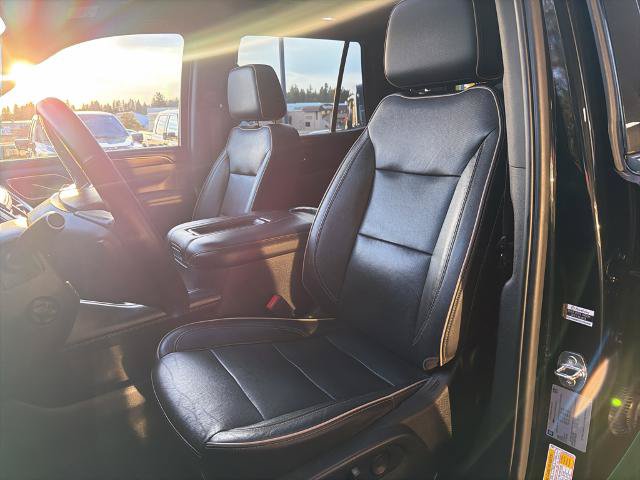 Used 2021 Chevrolet Tahoe Premier w/ Premium Package AWD/4WD image 19