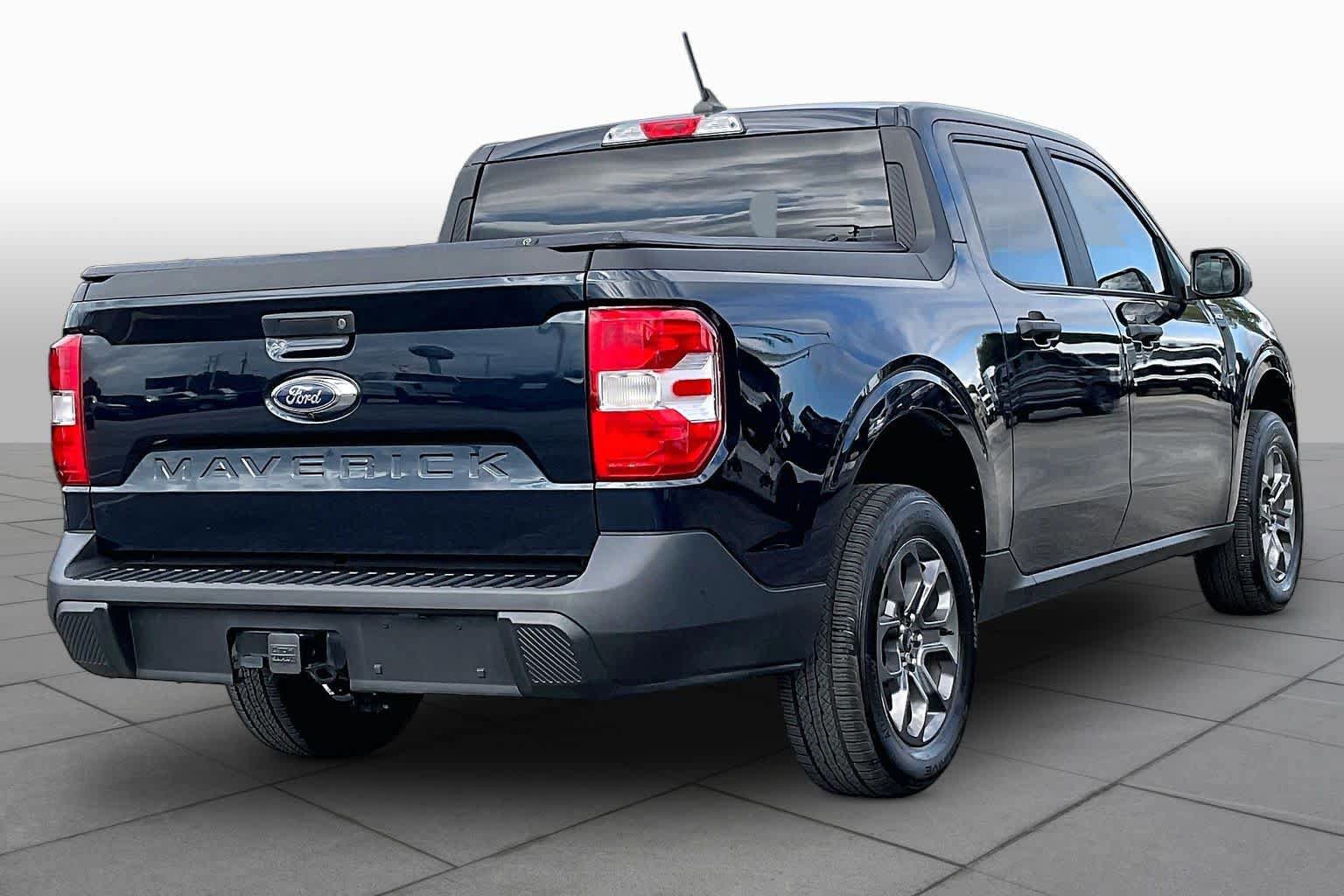 Certified 2022 Ford Maverick XLT FWD image 13