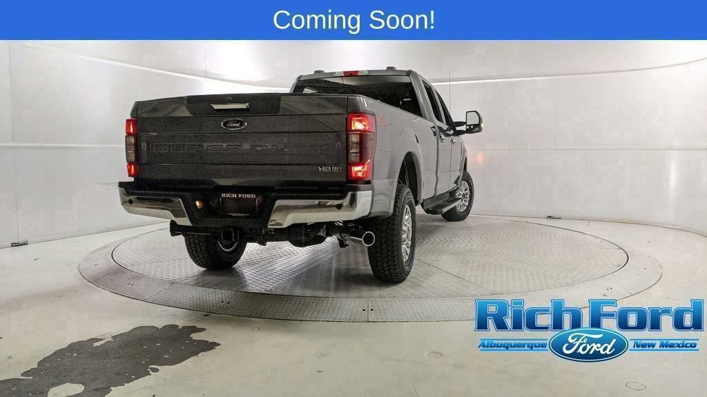 Certified 2021 Ford F250 XLT w/ XLT Premium Package AWD/4WD image 4