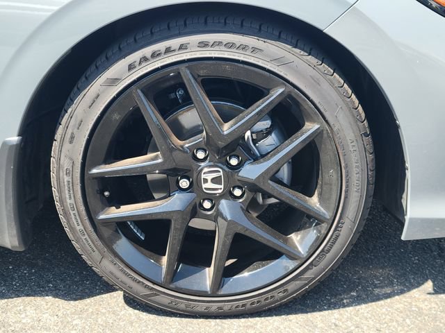 Used 2025 Honda Civic Sport image 6