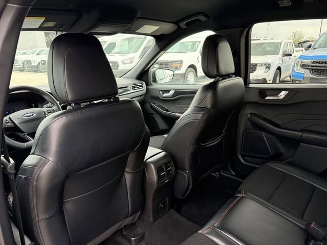Certified 2025 Ford Escape ST-Line image 11