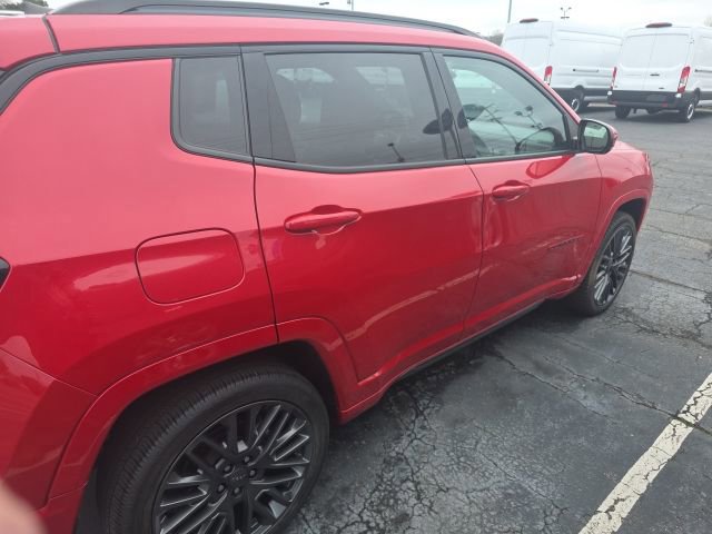 Used 2023 Jeep Compass Limited image 6