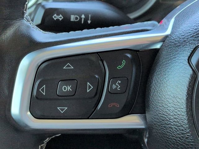 Used 2022 Jeep Wrangler Unlimited Sahara w/ Cold Weather Group AWD/4WD image 25