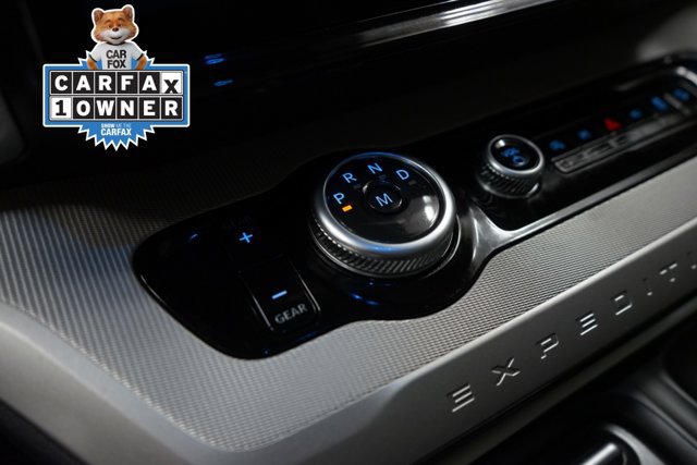 Certified 2025 Ford Expedition Active AWD/4WD image 31