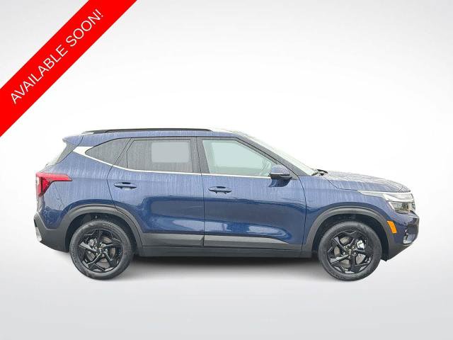 Used 2026 Kia Seltos EX w/ EX Sunroof Package AWD/4WD image 9