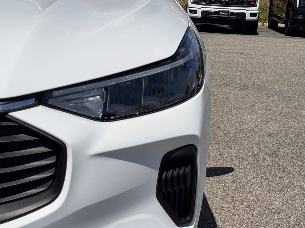 Certified 2024 Ford Escape Active FWD image 8