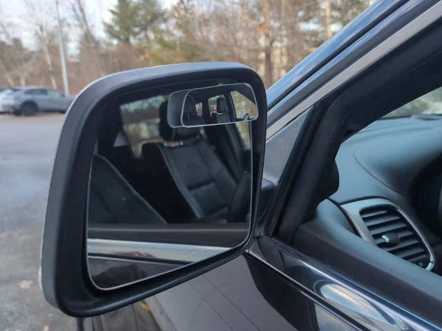 Used 2017 Jeep Grand Cherokee Overland image 17