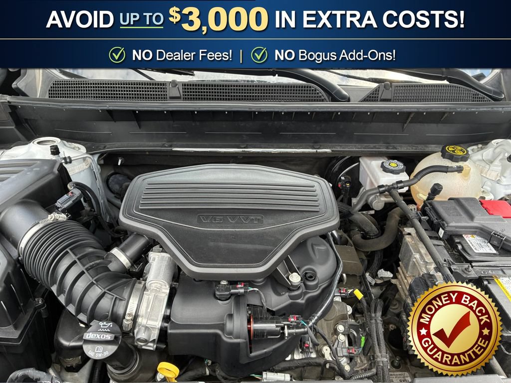 Used 2023 GMC Acadia AT4 w/ Technology Package AWD/4WD image 25