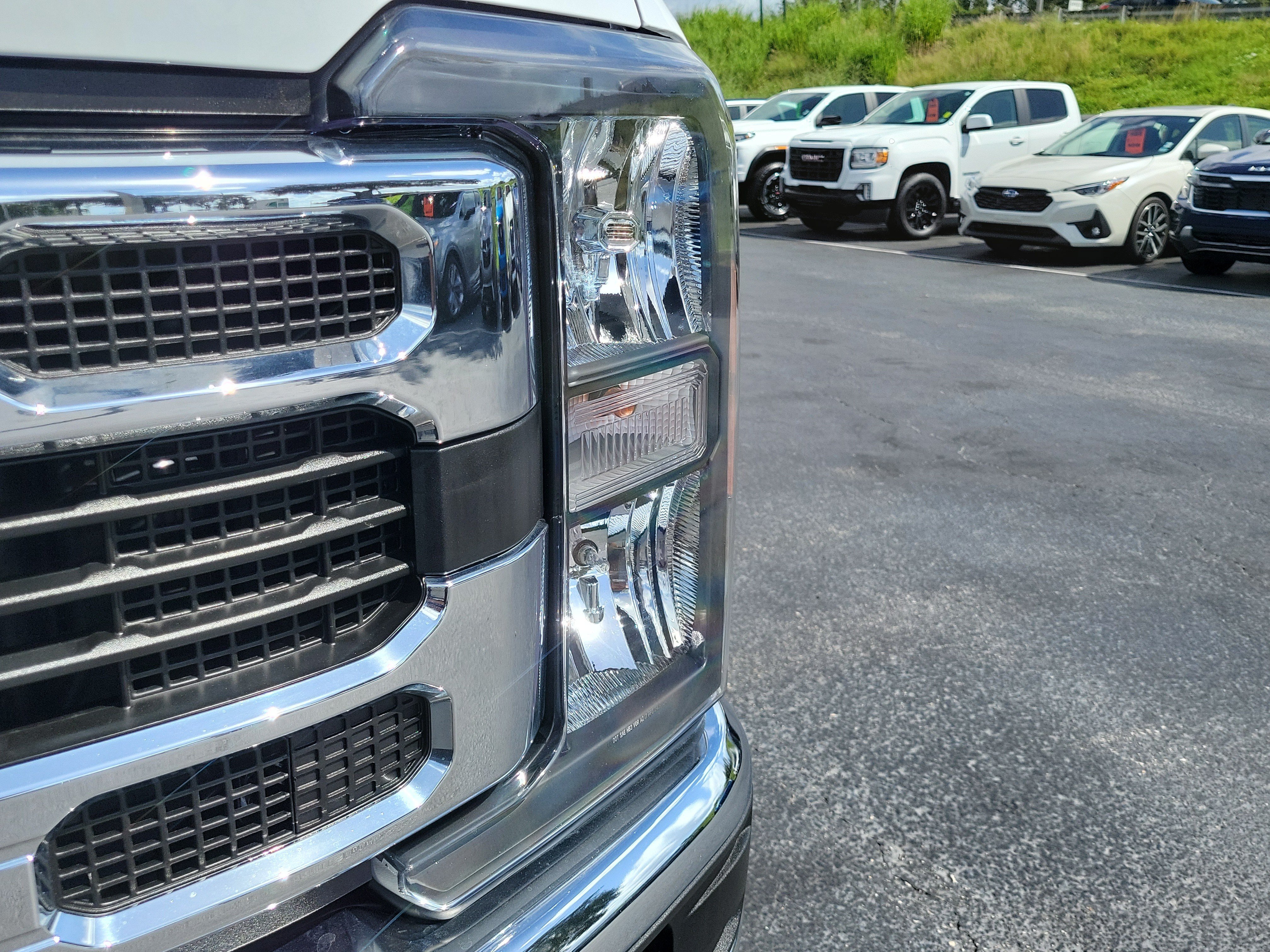 Certified 2024 Ford F250 XLT w/ 360-Degree Camera Package AWD/4WD image 3
