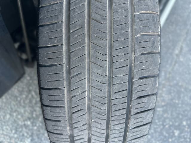 Used 2020 Volkswagen Tiguan S FWD image 11