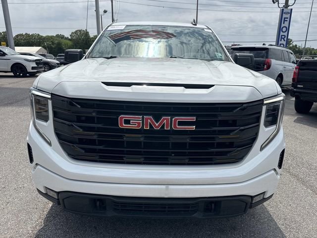 Used 2022 GMC Sierra 1500 Elevation RWD image 2