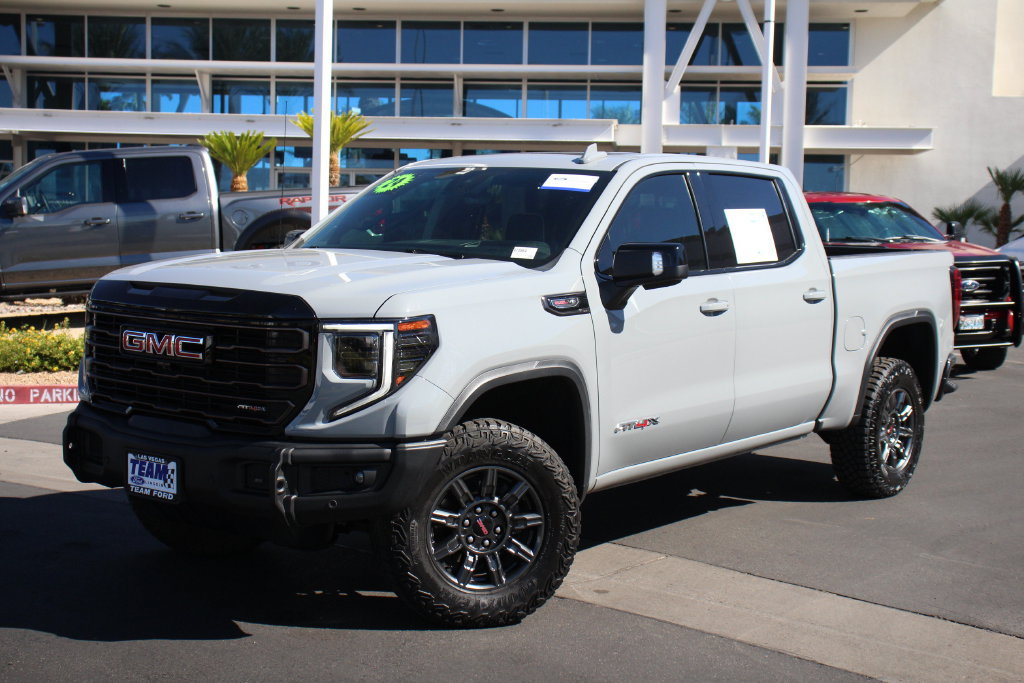 Used 2024 GMC Sierra 1500 AT4X AWD/4WD image 1