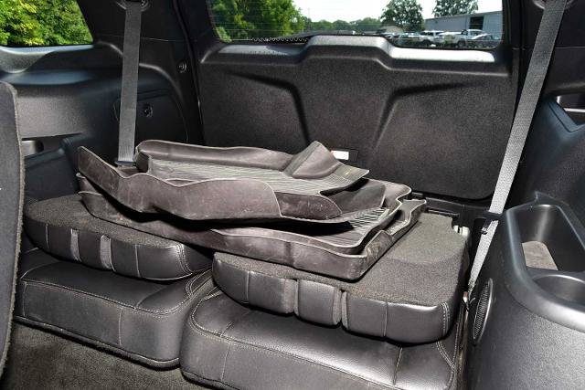 Certified 2017 Ford Explorer XLT w/ Equipment Group 202A AWD/4WD image 34