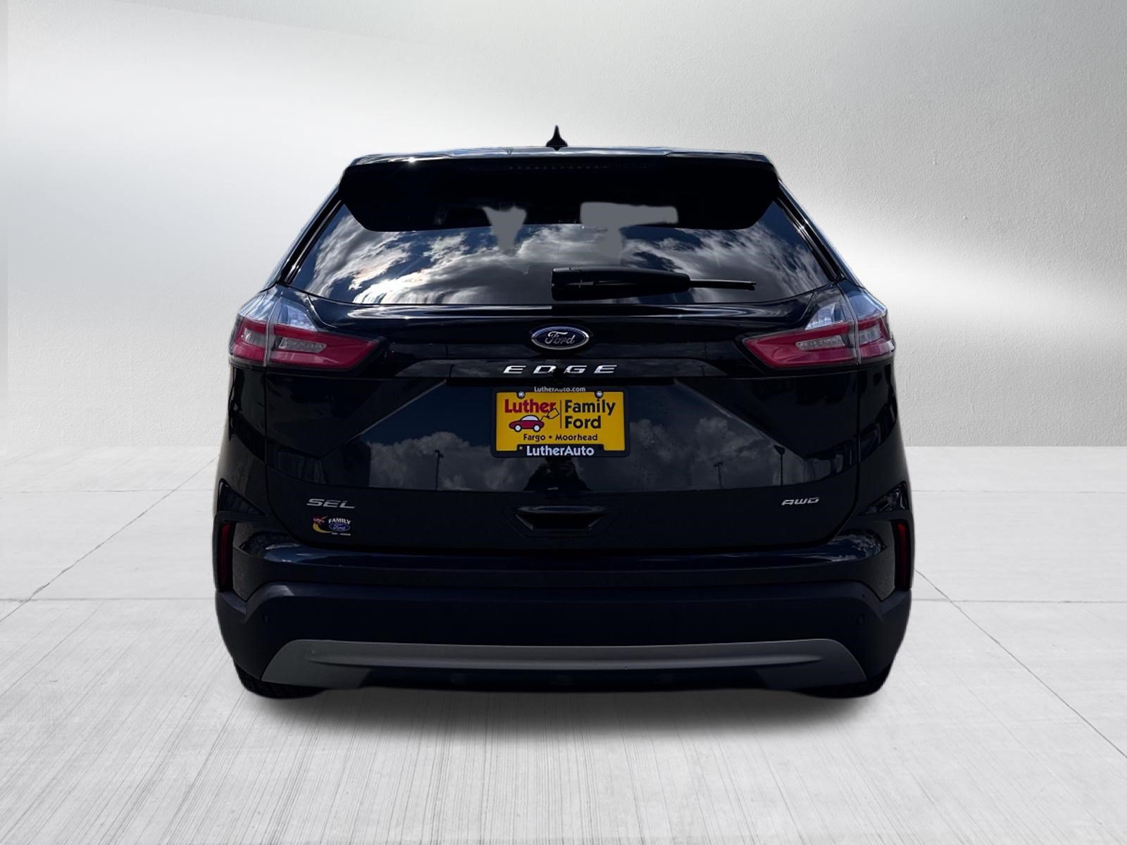 Certified 2024 Ford Edge SEL w/ Convenience Package AWD/4WD image 6