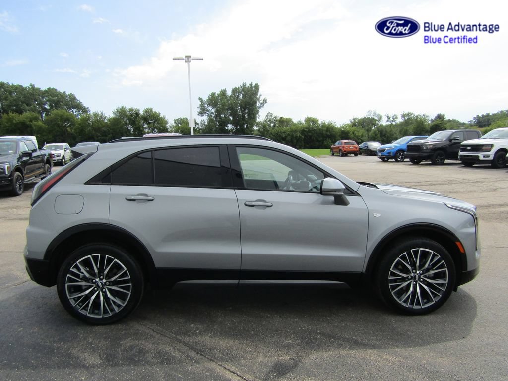 Used 2024 Cadillac XT4 Sport AWD/4WD image 15