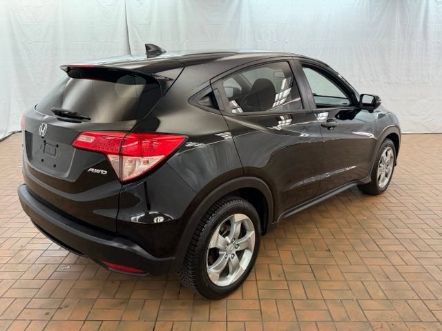 Used 2017 Honda HR-V EX image 10