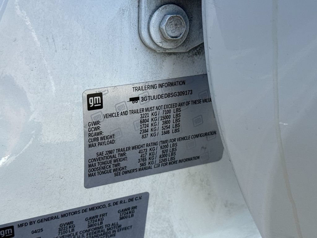 Used 2025 GMC Sierra 1500 SLT AWD/4WD image 26