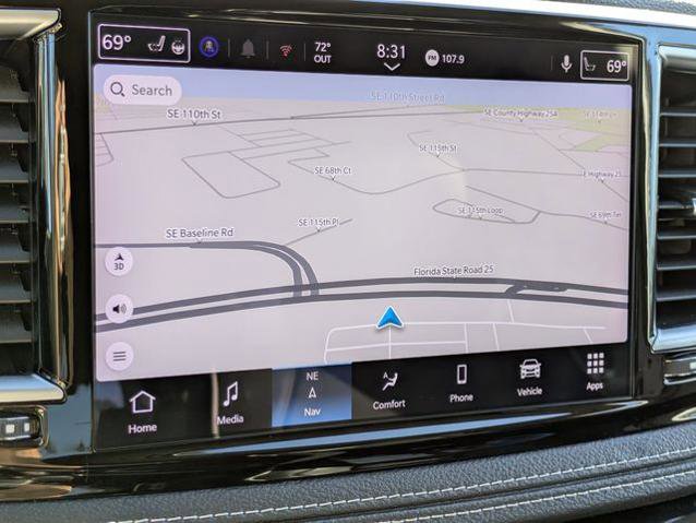 Used 2024 Chrysler Pacifica Limited FWD image 21