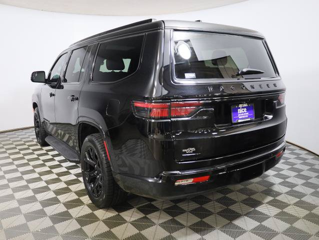 Used 2023 Jeep Wagoneer Series II AWD/4WD image 8