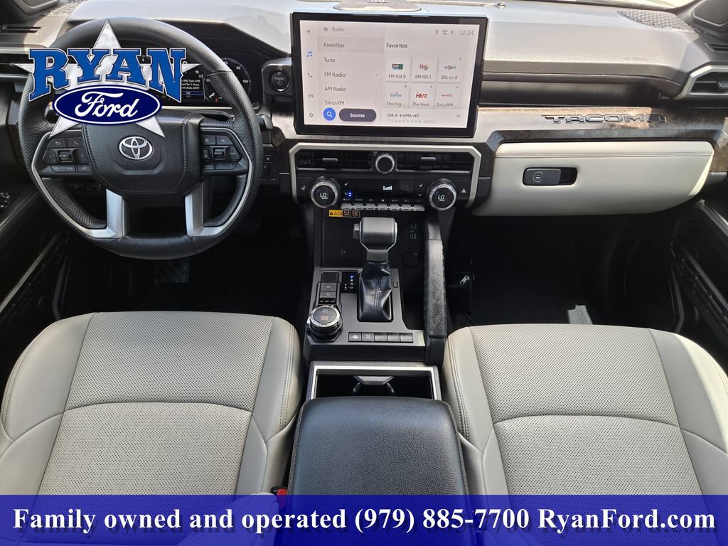 Used 2024 Toyota Tacoma Limited AWD/4WD image 19