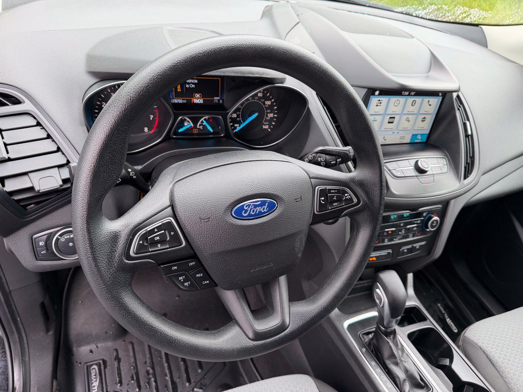 Certified 2019 Ford Escape SE FWD image 28