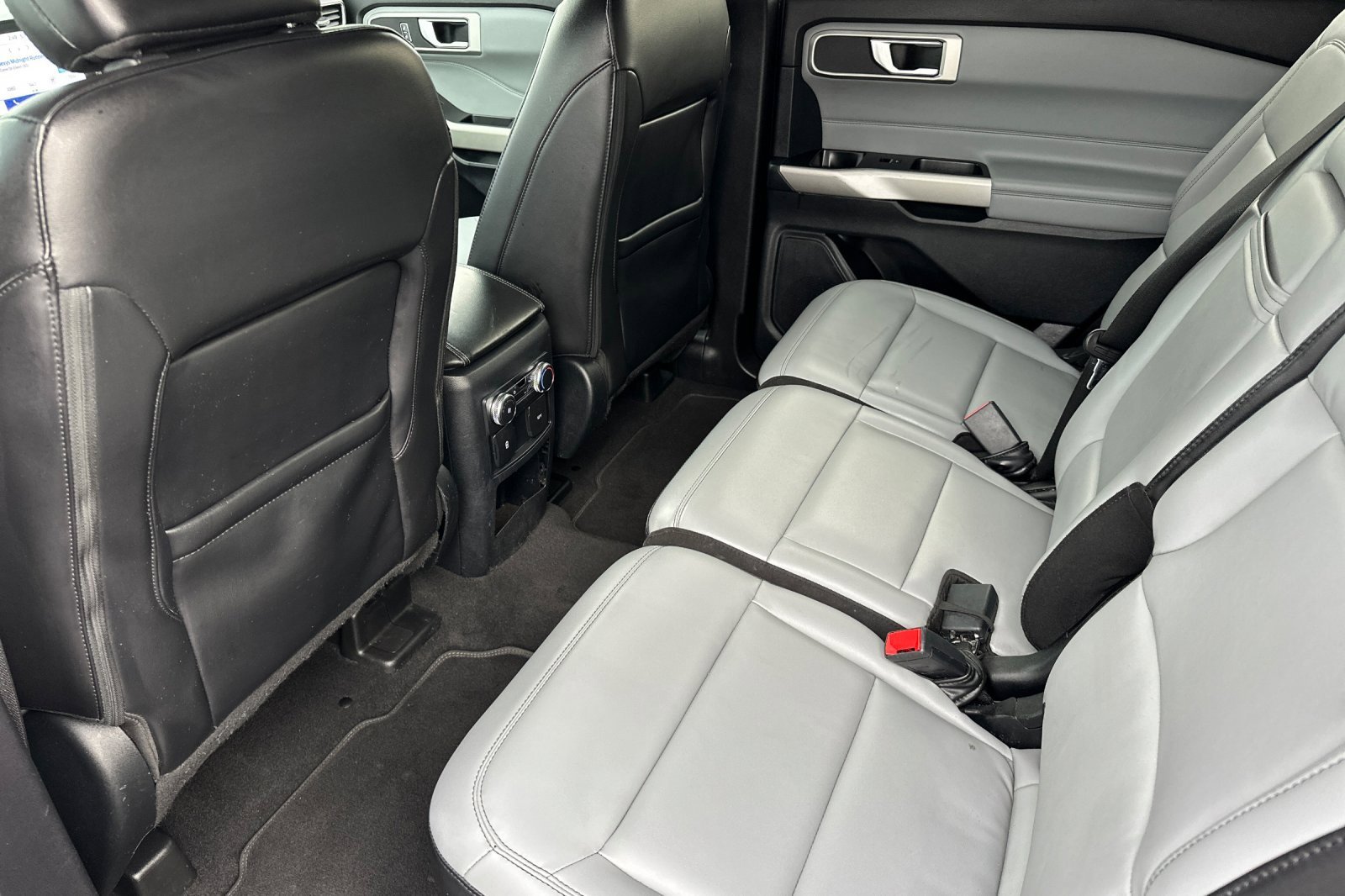 Certified 2021 Ford Explorer XLT w/ Equipment Group 202A image 13