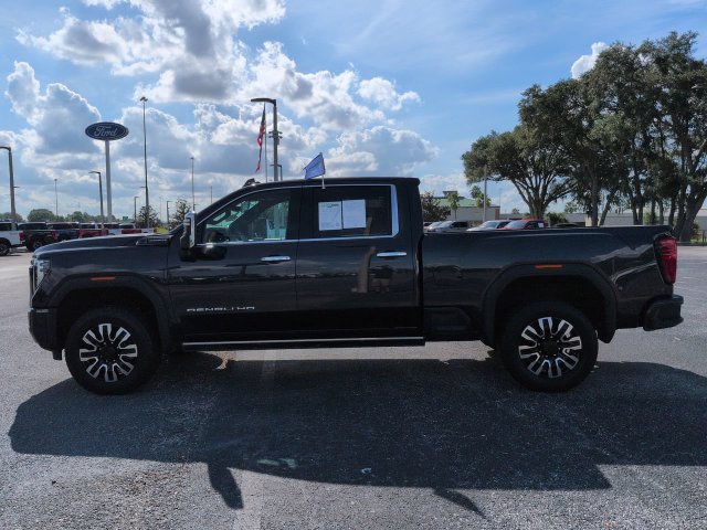 Used 2025 GMC Sierra 2500 Denali Ultimate AWD/4WD image 8