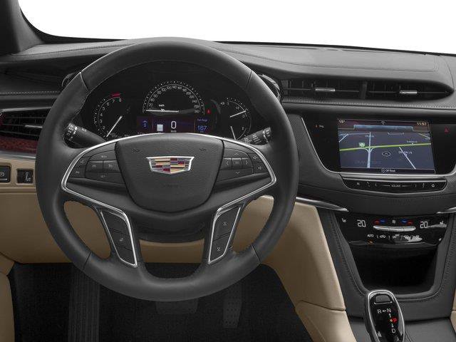 Used 2018 Cadillac XT5 Premium Luxury FWD image 10