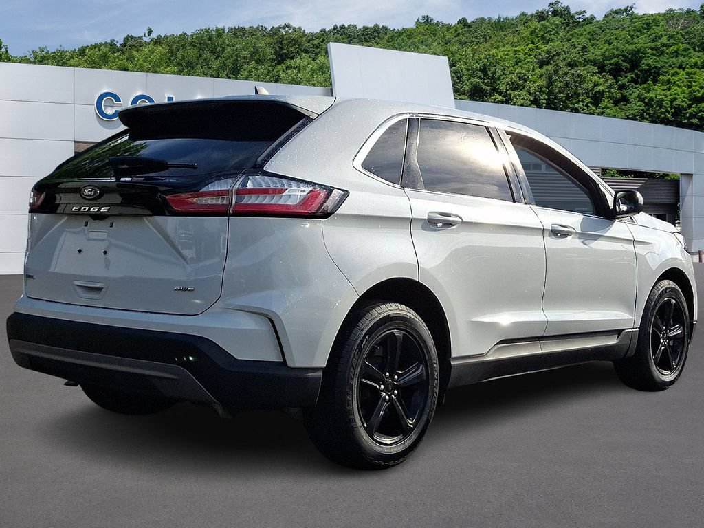Certified 2023 Ford Edge SEL w/ Convenience Package AWD/4WD image 6