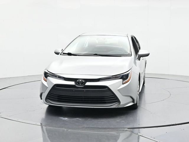 Used 2024 Toyota Corolla LE FWD image 8
