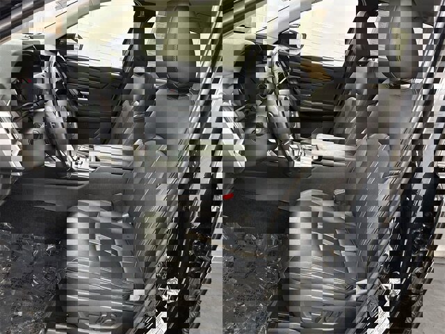 Used 2025 MAZDA CX-90 3.3 Turbo w/ Select Package image 3