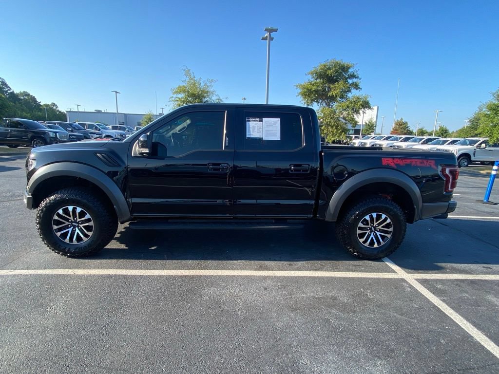 Certified 2019 Ford F150 Raptor w/ Equipment Group 802A Luxury AWD/4WD image 4