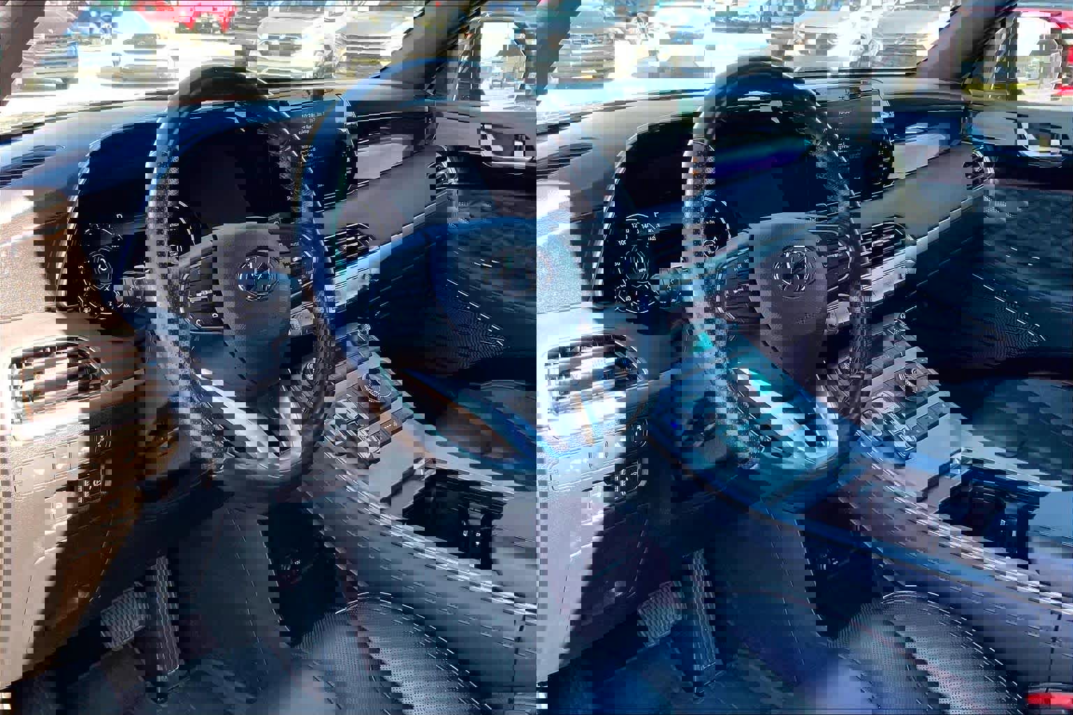 Used 2022 Hyundai Palisade Calligraphy image 16