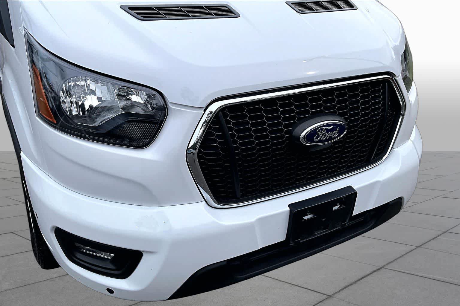 Certified 2024 Ford Transit 350 XLT RWD image 30