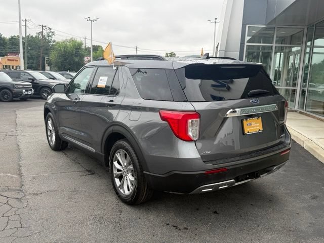 Certified 2023 Ford Explorer XLT w/ Equipment Group 202A AWD/4WD image 6