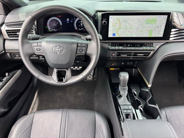 Used 2025 Toyota Camry XSE FWD image 6