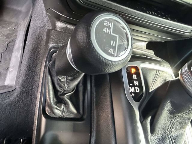 Used 2022 Jeep Wrangler Sport AWD/4WD image 22