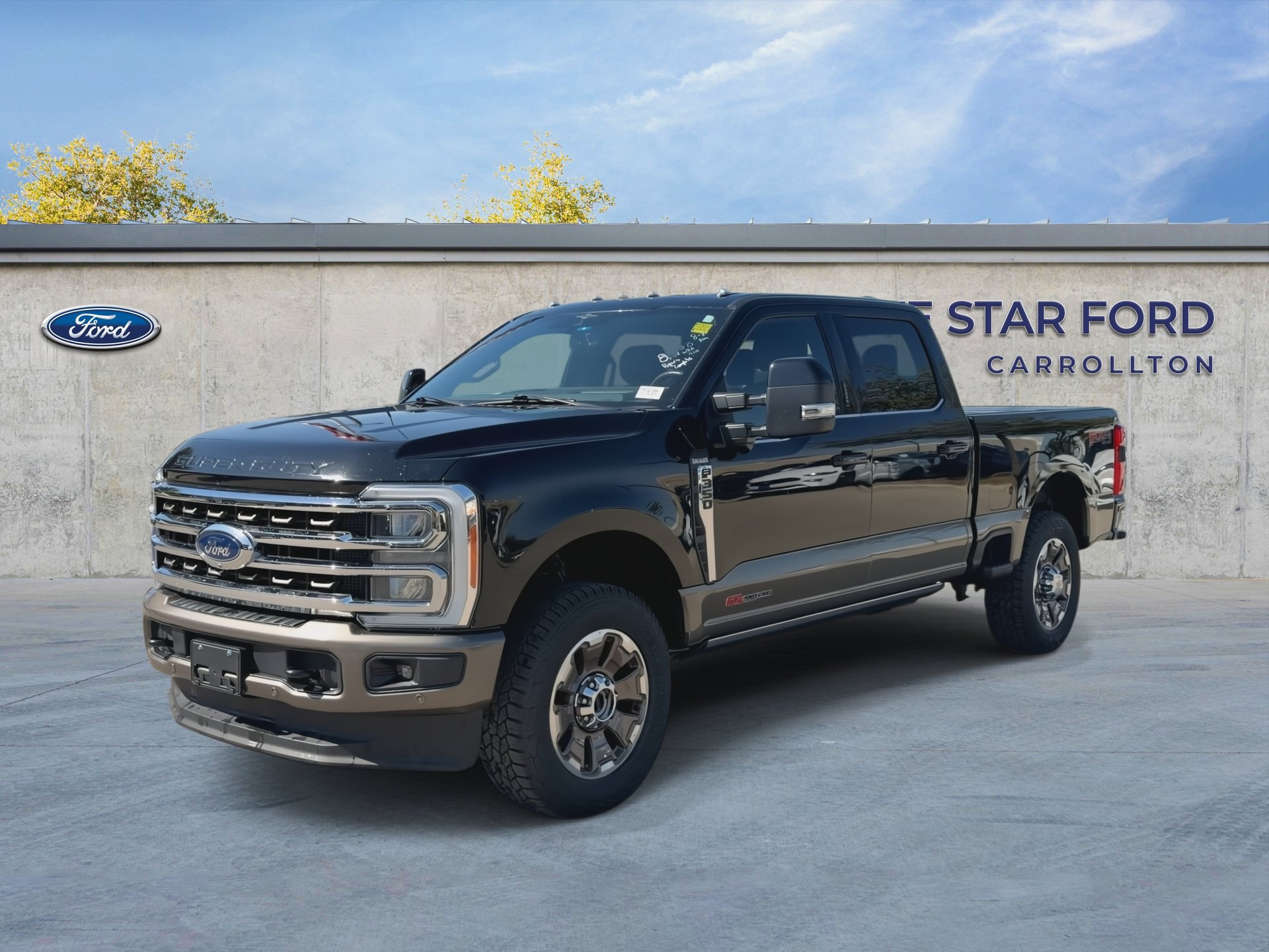 Certified 2023 Ford F350 King Ranch w/ FX4 Off-Road Package AWD/4WD image 4