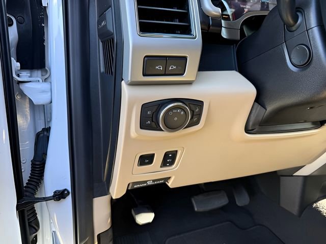 Certified 2021 Ford F250 Lariat w/ Tremor Off-Road Package image 18