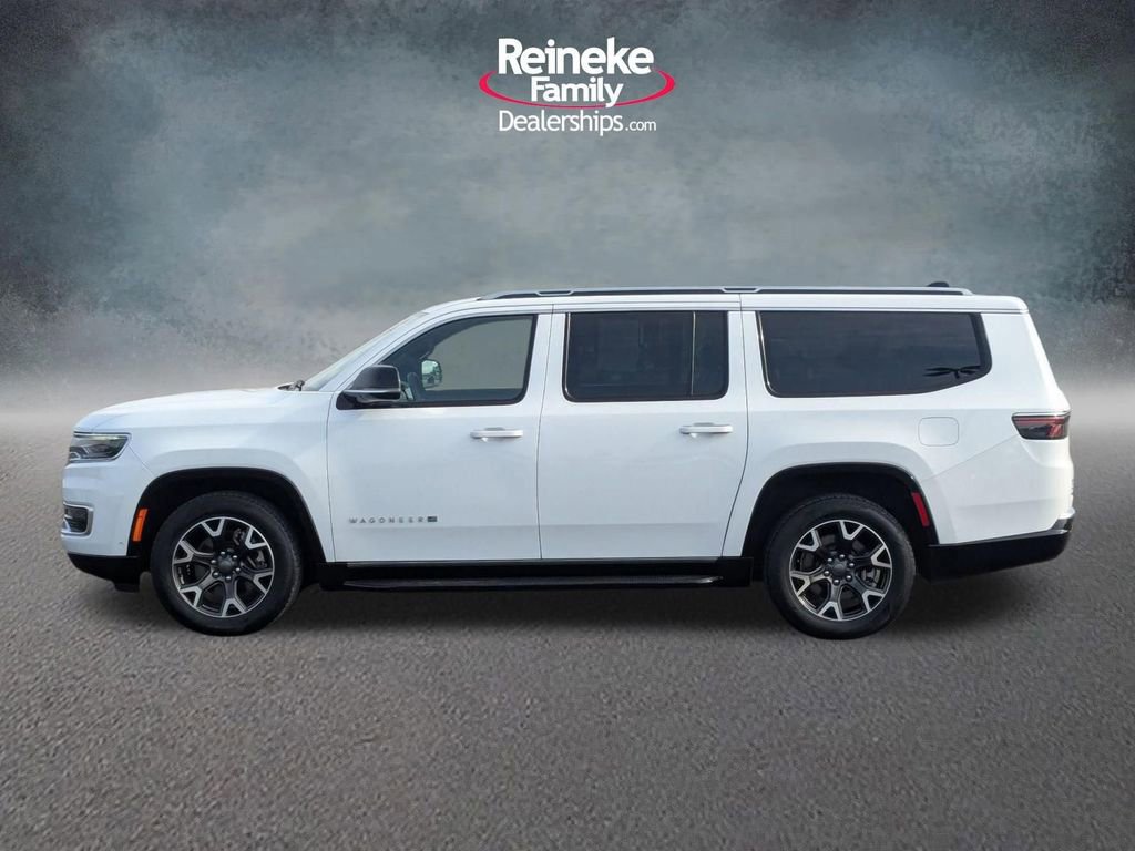 Used 2024 Jeep Wagoneer L Series III w/ Flexible Seating Group image 2