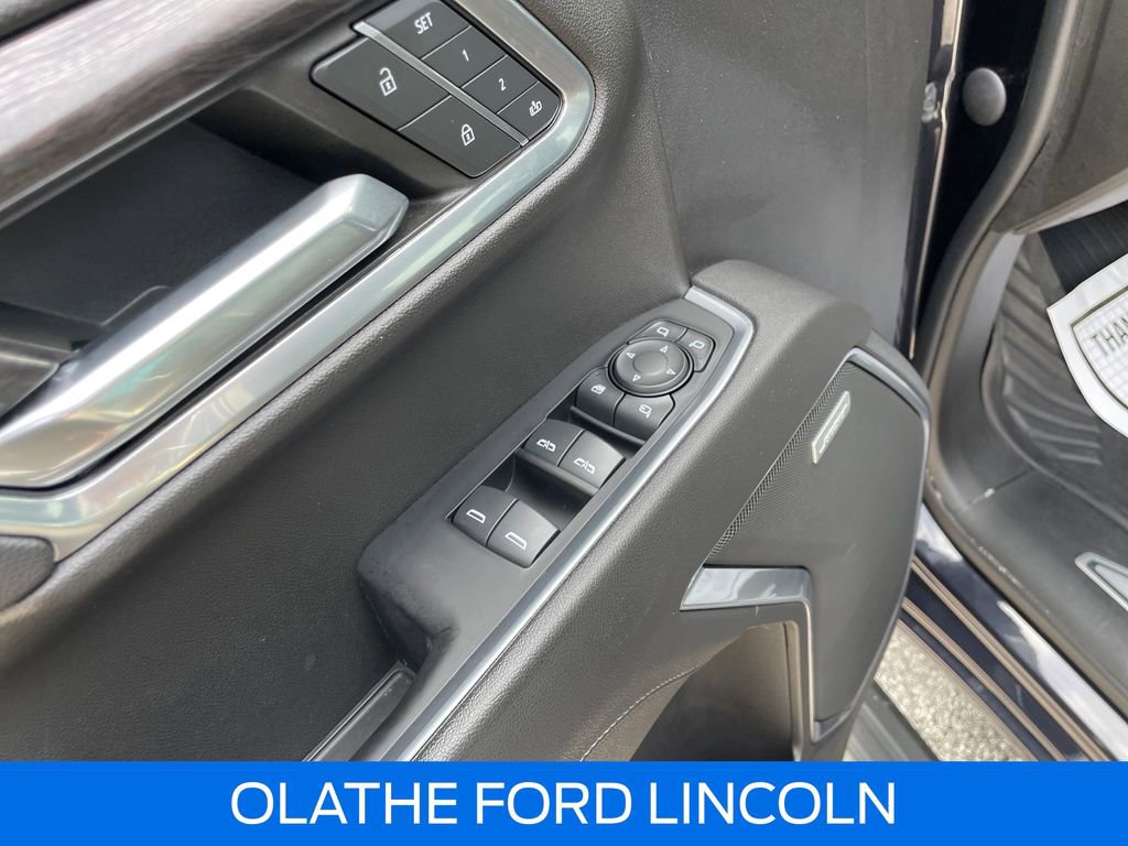 Used 2022 Chevrolet Silverado 1500 LTZ image 14