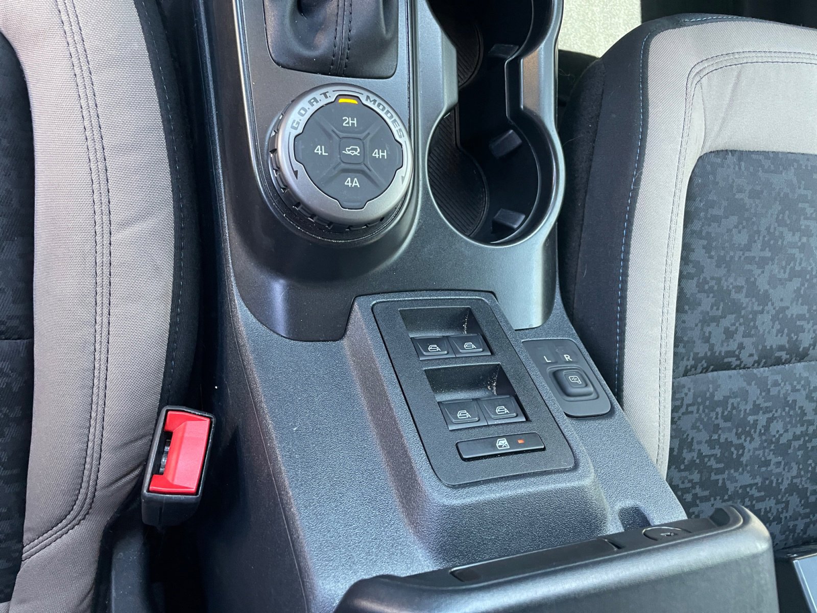 Certified 2022 Ford Bronco Wildtrak AWD/4WD image 17