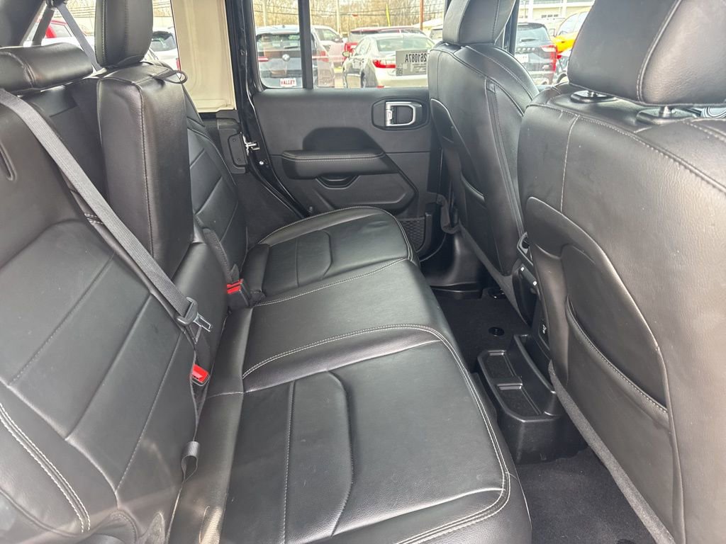 Used 2023 Jeep Wrangler Unlimited Sahara w/ Cold Weather Group image 41