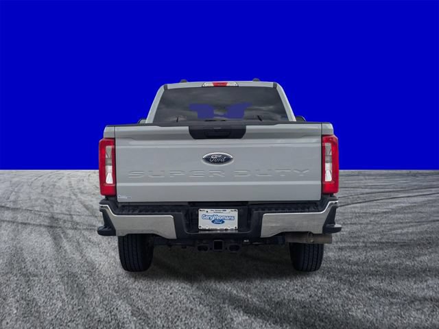 Certified 2025 Ford F250 XLT AWD/4WD image 5