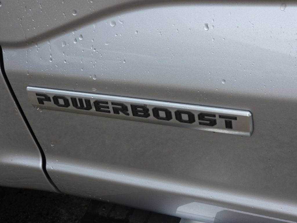 Certified 2025 Ford F150 XLT w/ Equipment Group 302A MID AWD/4WD image 8