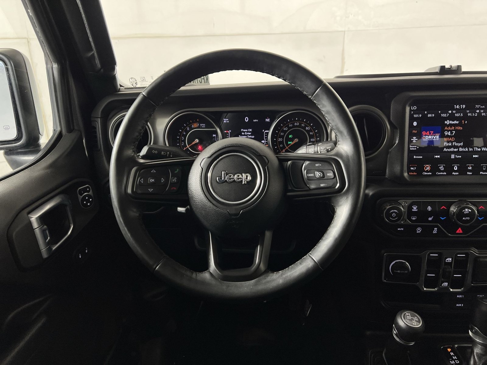 Used 2022 Jeep Wrangler Unlimited Sport AWD/4WD image 16