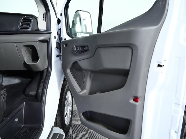 Certified 2025 Ford Transit 250 Low Roof w/ Exterior Upgrade Package RWD image 13