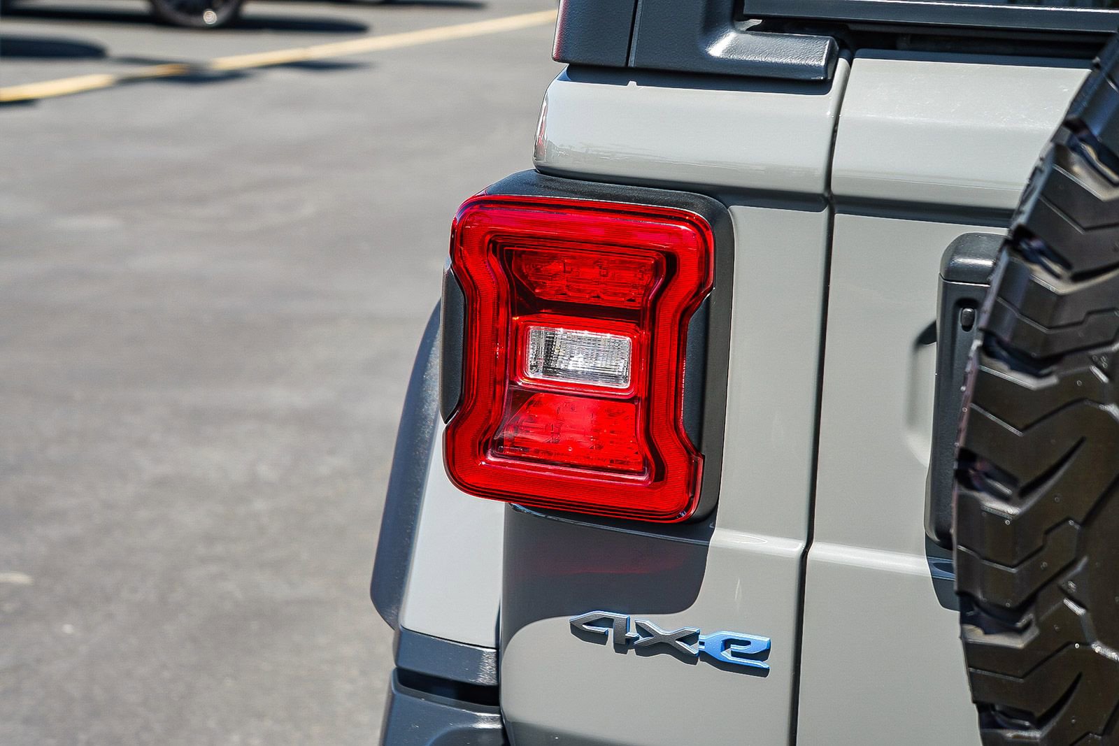 Used 2023 Jeep Wrangler Unlimited Rubicon 4xe w/ Cold Weather Group image 7